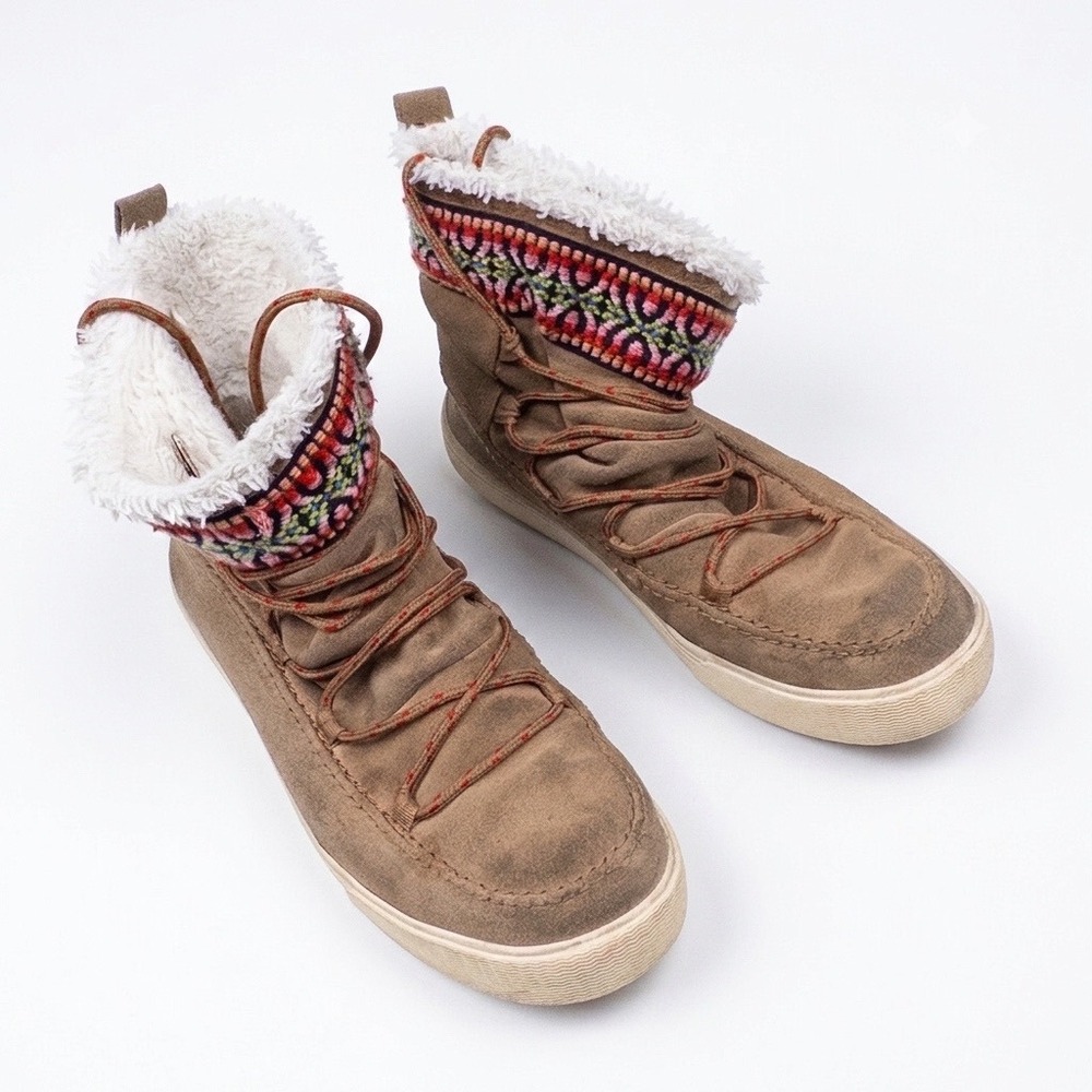 TOMS Nepal Suede Mid Calf Boots Brown Tribal Embroidered Faux Fur Lined Womens 8